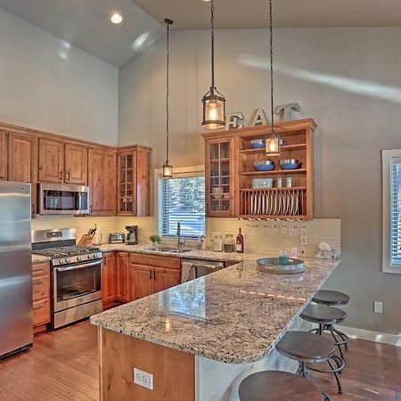 Lead Family Home With Hot Tub, 2 Mi To Deer Mountain Exterior photo