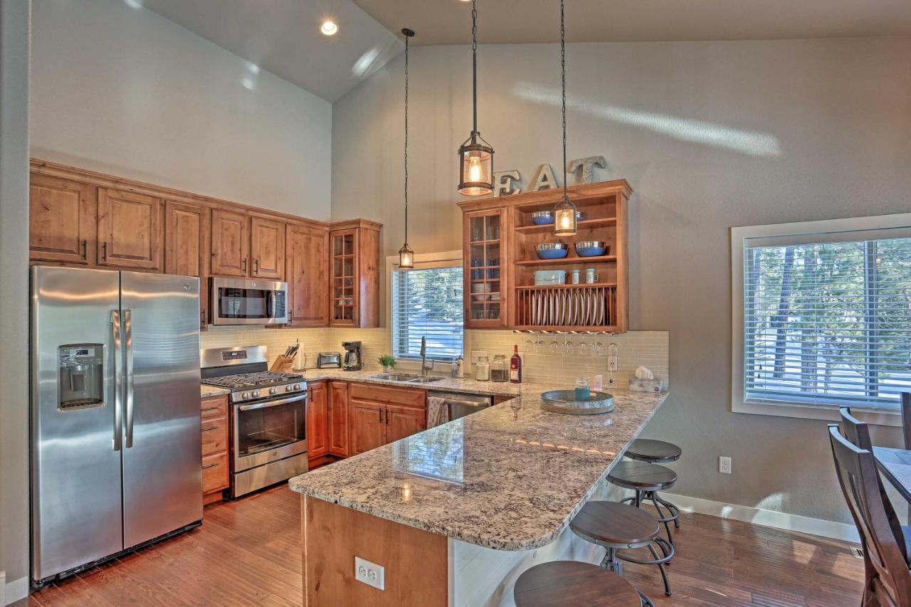 Lead Family Home With Hot Tub, 2 Mi To Deer Mountain Exterior photo