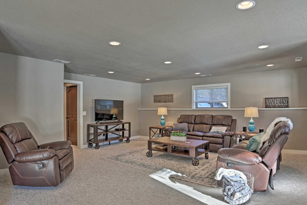 Lead Family Home With Hot Tub, 2 Mi To Deer Mountain Exterior photo